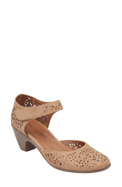 Easy Spirit Women's Cindie Pump