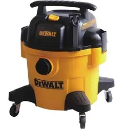 DEWALT 6 Gallon Poly Wet/Dry Vac