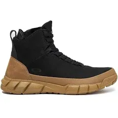 Man Oakley Coyote Mid Zip Snow Boots