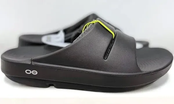 OOFOS Oofoam Ooahh Slide Unisex Shoes Size 8, Color: Black