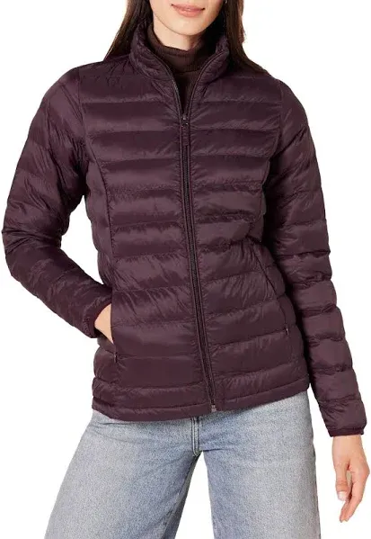 Amazon Essentials Women's Lightweight Long-Sleeve Water-Resistant Packable Puffer Jacket (Available in Plus Size)