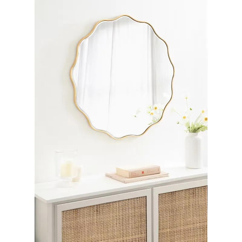 Kate and Laurel Viona Modern Scalloped Round Mirror, 32 Inch Diameter, Gold, Decorative Circle Wall Mirror with Unique Rippled Edge and a Glamorous Gold Finish