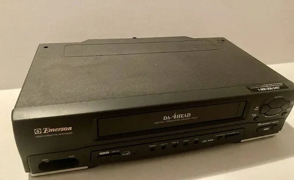 Emerson EWV401 VHS VCR