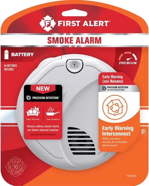 First Alert Wireless Interconnect Battery-Powered Photoelectric Smoke Detector