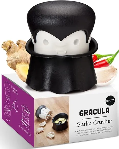 OTOTO Gracula Garlic Crusher