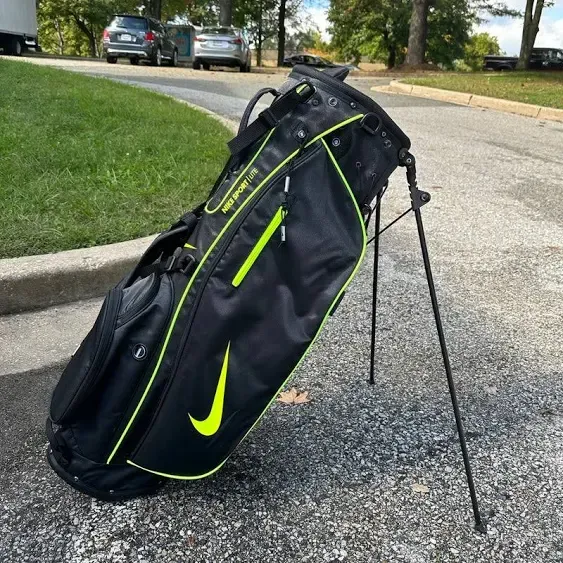 Nike Sport Lite Golf Bag - Sports & outdoors | Color: Green