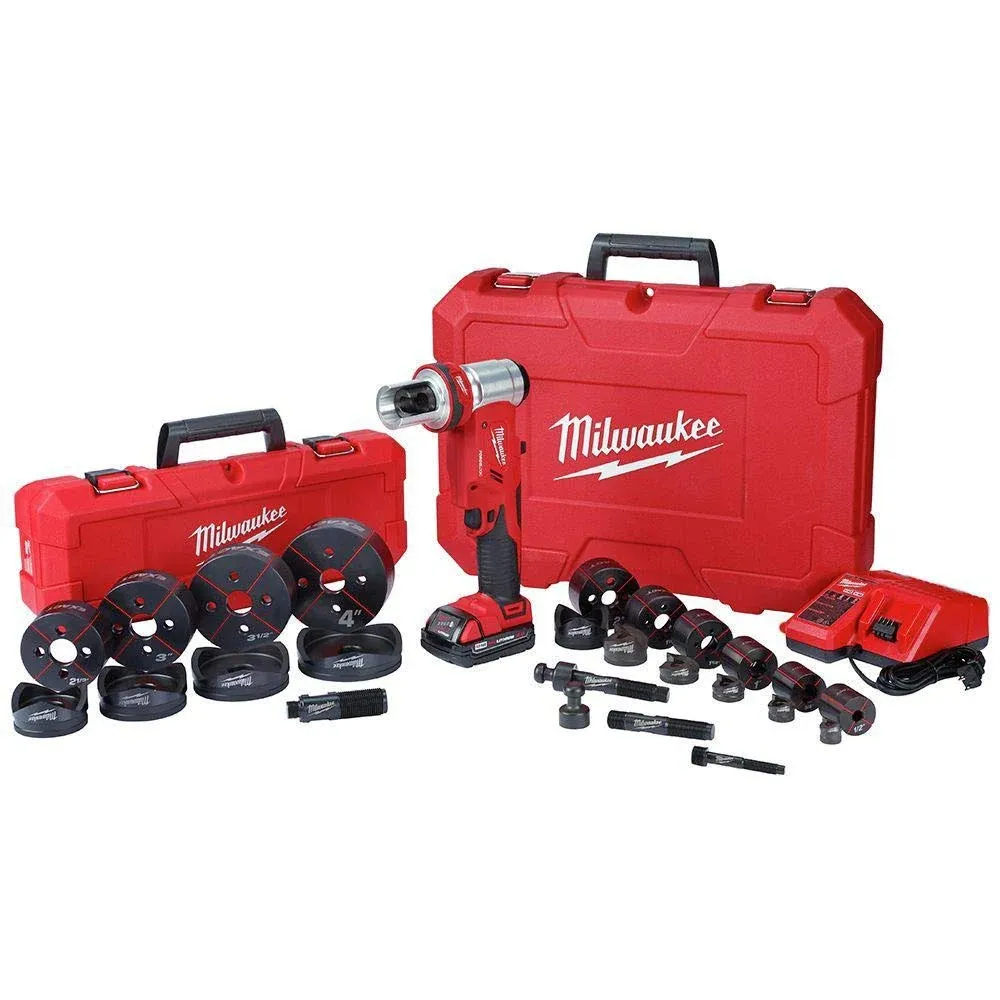 Milwaukee 2677-23 M18 FORCE LOGIC 6T Knockout Tool 1/2" - 4" Kit