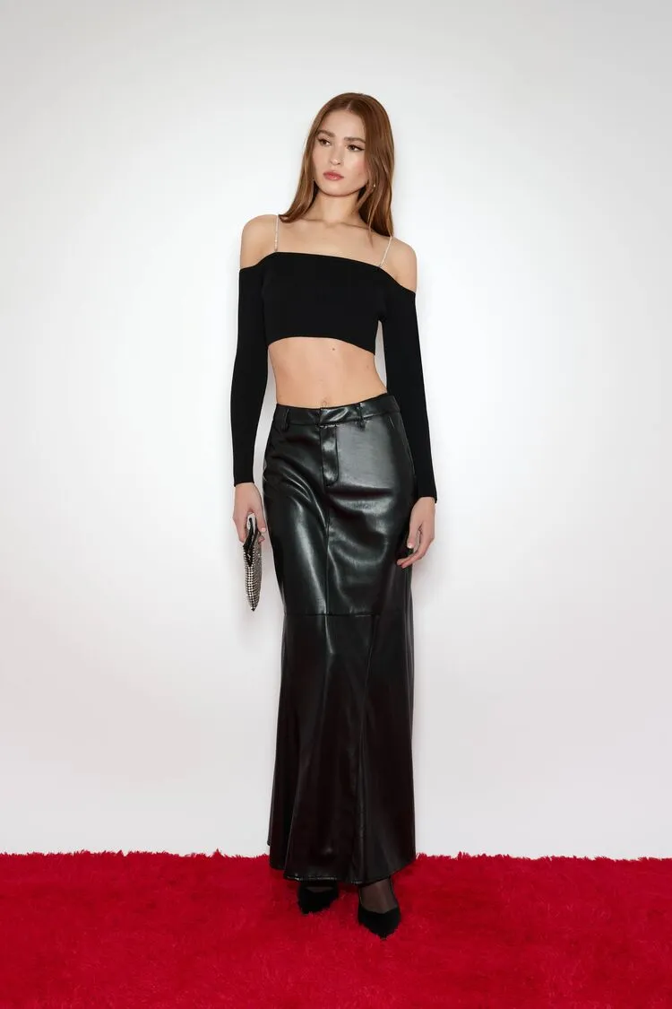 Women's Faux Leather Mermaid Maxi Skirt in Black Large