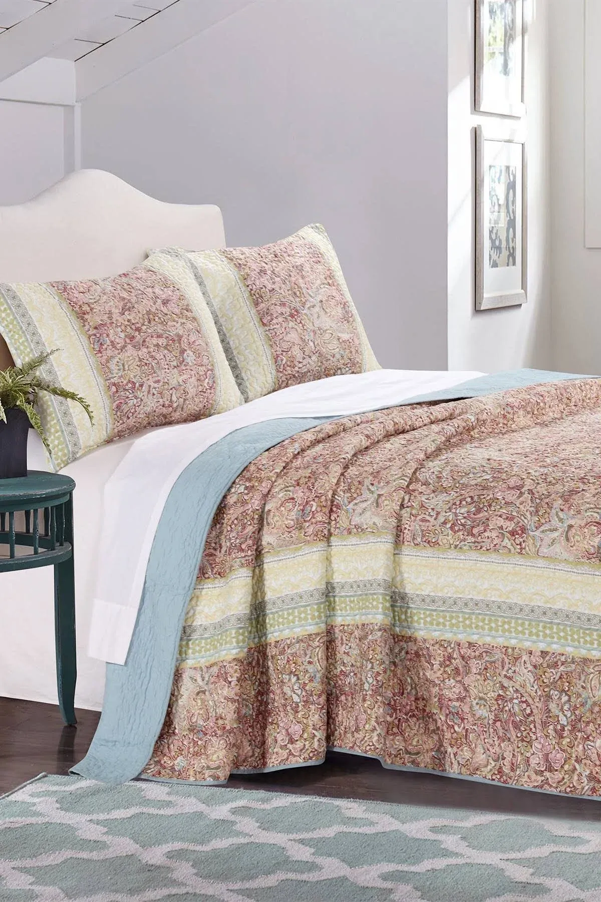 Barefoot Bungalow Palisades Pastel Bedspread Set 3-Piece Queen