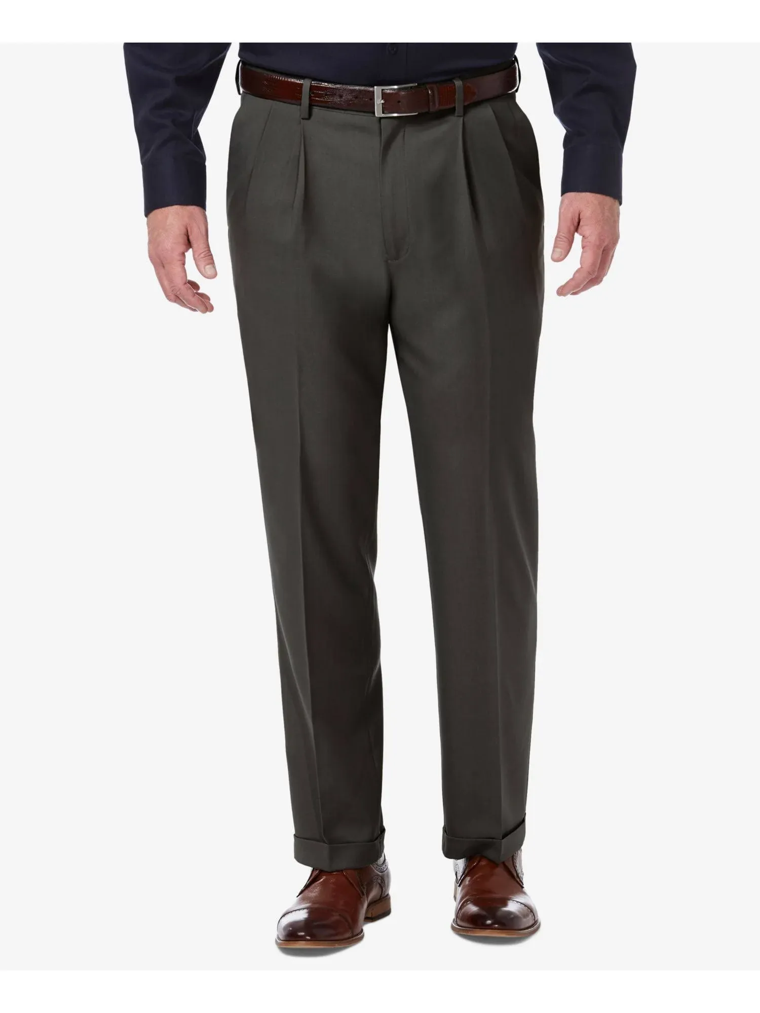 Haggar Men's Premium Comfort Classic Fit Pleat Front Dress Pant (Regular And Big & Tall Sizes)