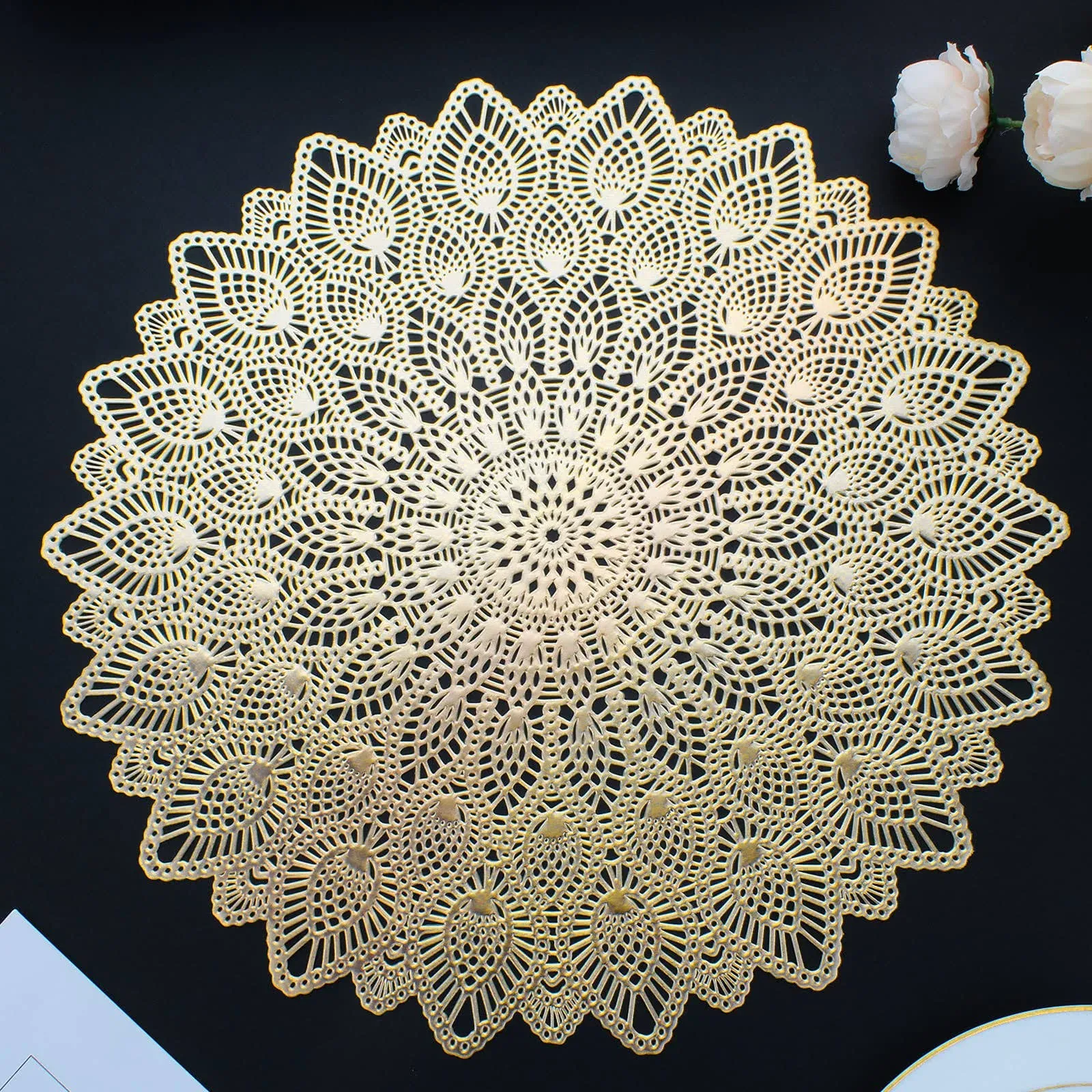 Gold Round Placemats Hollow Out Washable and Wipeable Place Mats Pressed Viny...