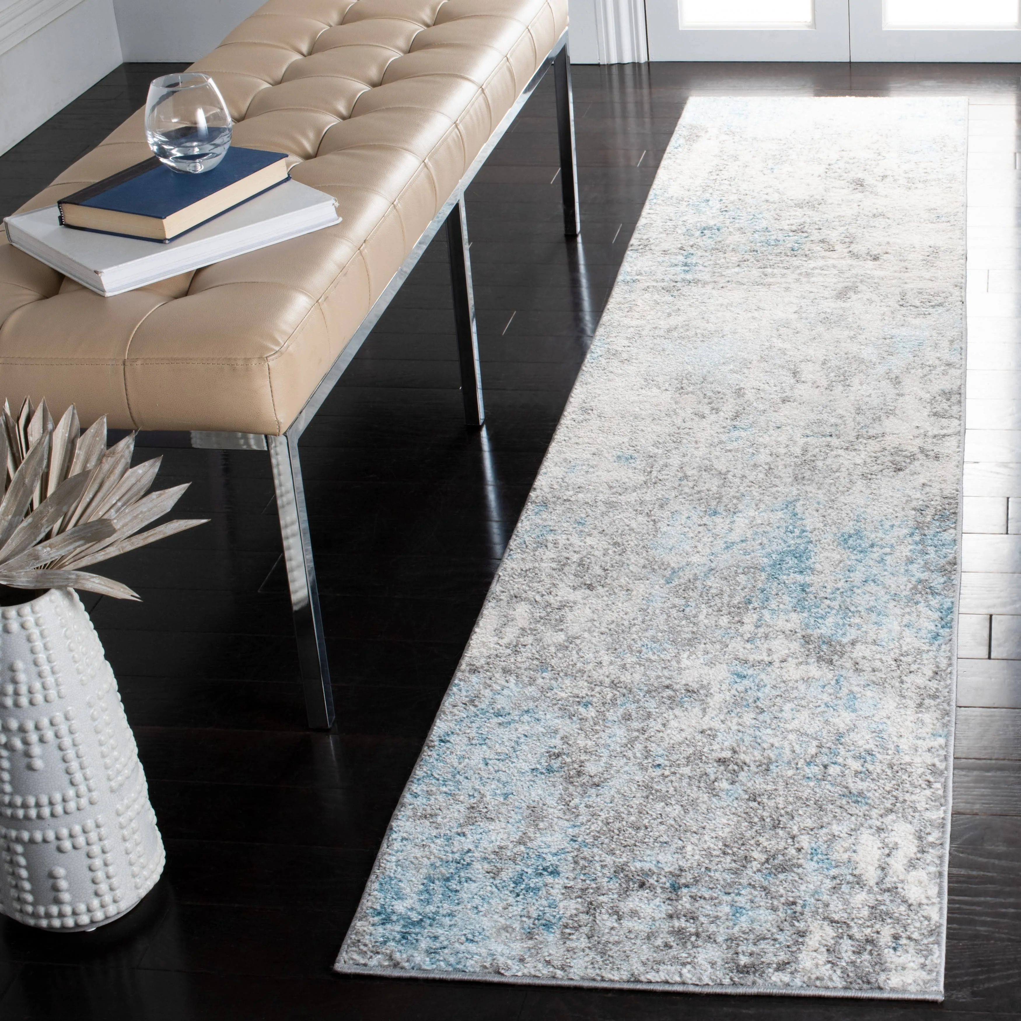 Safavieh Tulum Takari Abstract Distressed Runner, Grey/Blue, 2' x 21'