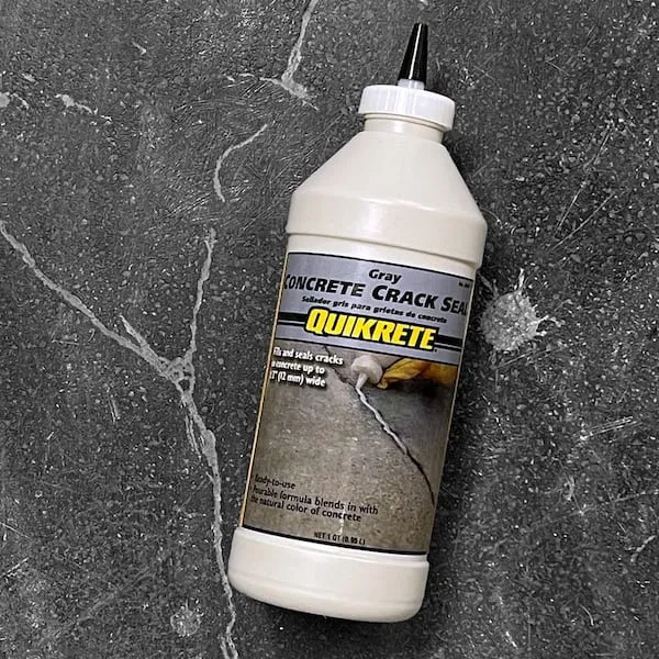 946mL Grey Concrete Crack Seal