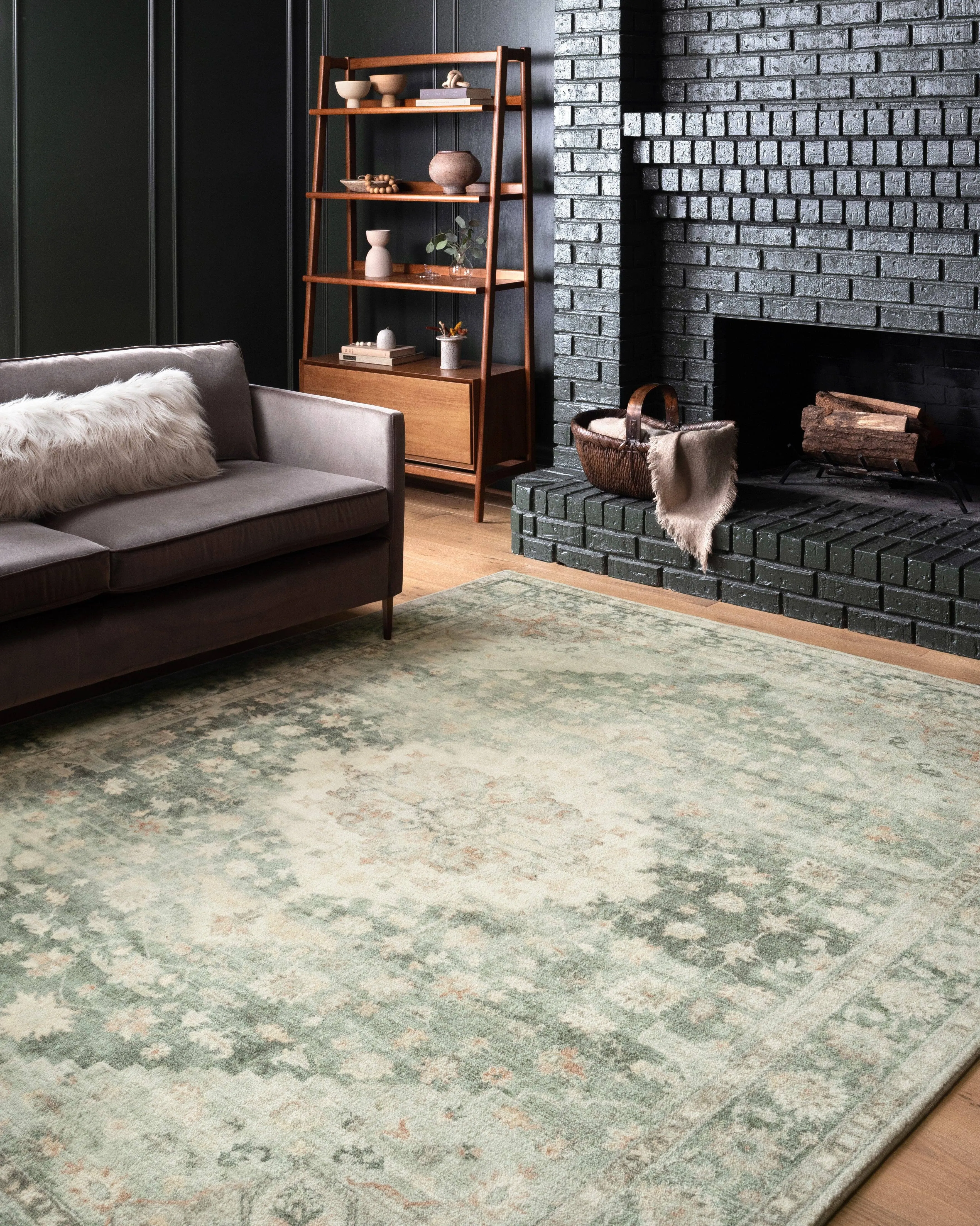 Loloi II Rosette Collection - Traditional Power Loomed Rug in Teal & Ivory (ROS-08)