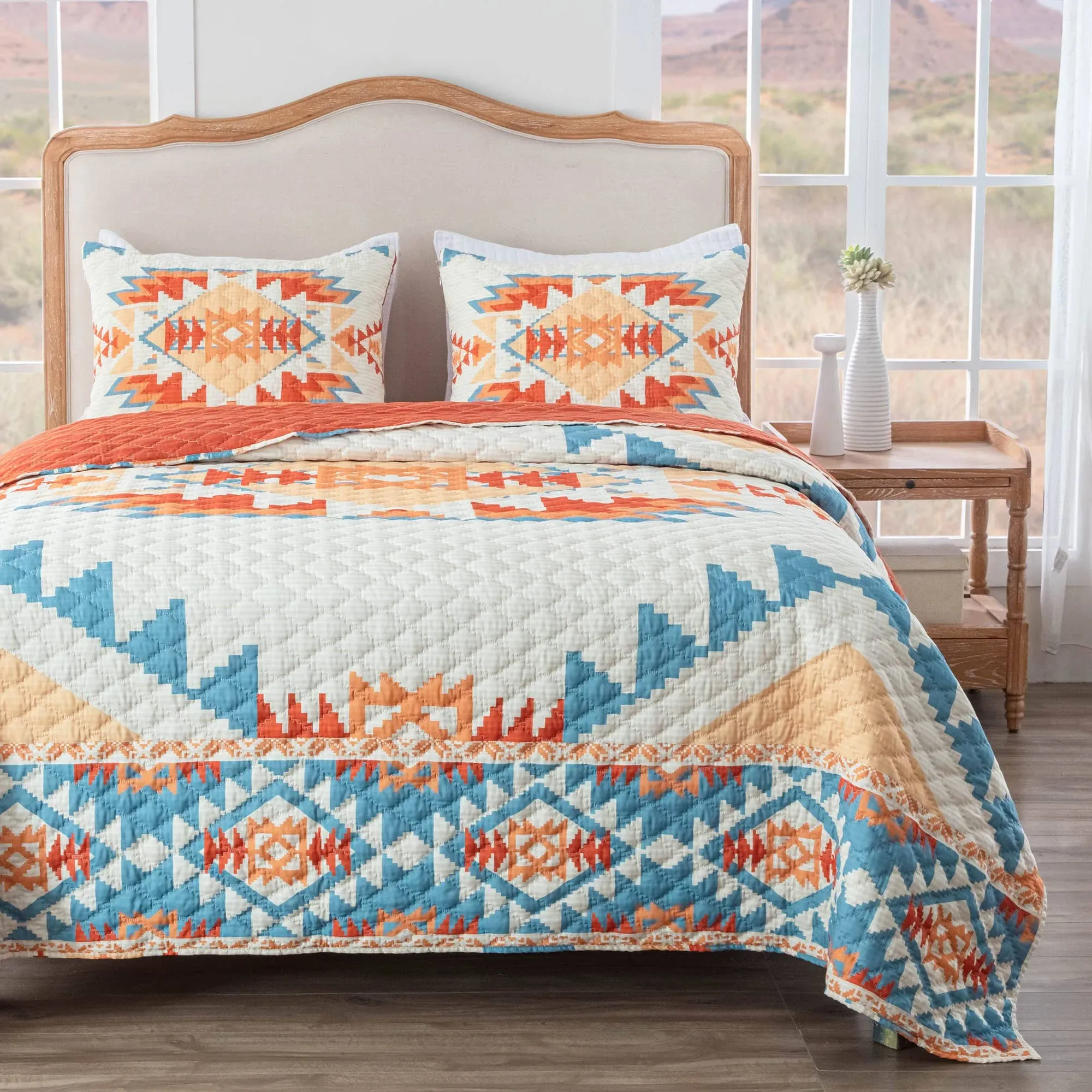 Greenland Home Horizon Southwestern Boho Quilt Set, 3-Piece Full/Queen, Sunset