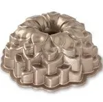 Nordic Ware - Blossom Bundt Pan